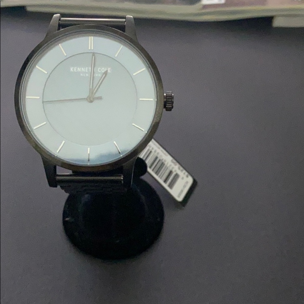 Black Kennith Cole watch | blue face